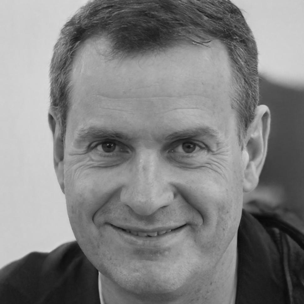 Retrato de Ignacio Velázquez, fundador que participó en eventos de fundraising